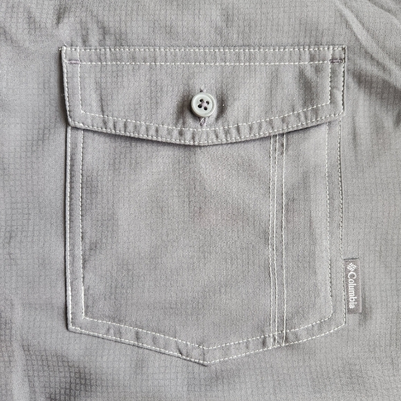 Columbia Men's XL Button Down Shirt Gray Lightweight GUC Comfortable - Picture 4 of 7